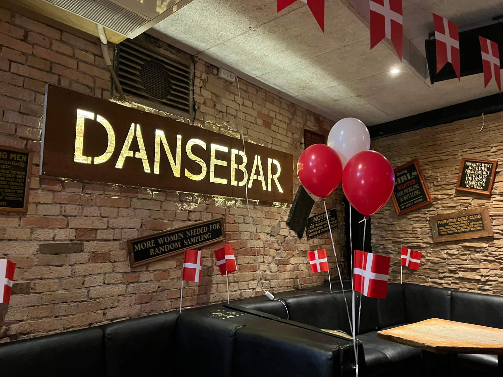 Balloner til Dansebar