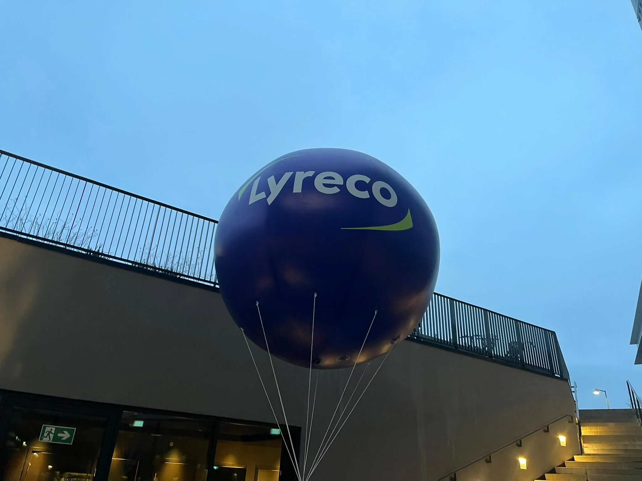 Kæmpe ballon til Lyreco